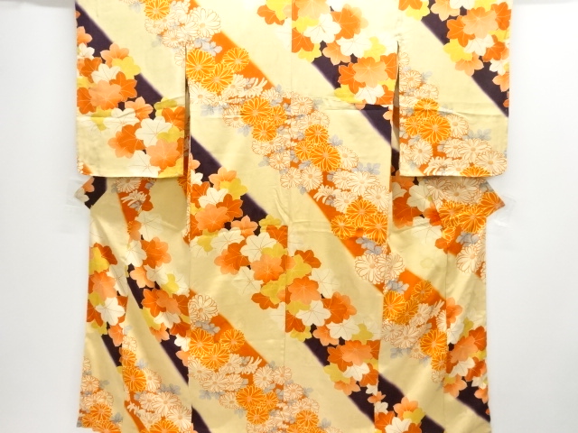 JAPANESE KIMONO / ANTIQUE KIMONO / SILK / MON KINSHA / KIKU & MAPLE